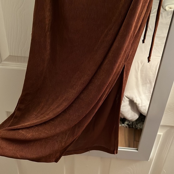 Chocolate Midi Dress - Picture 2 of 3